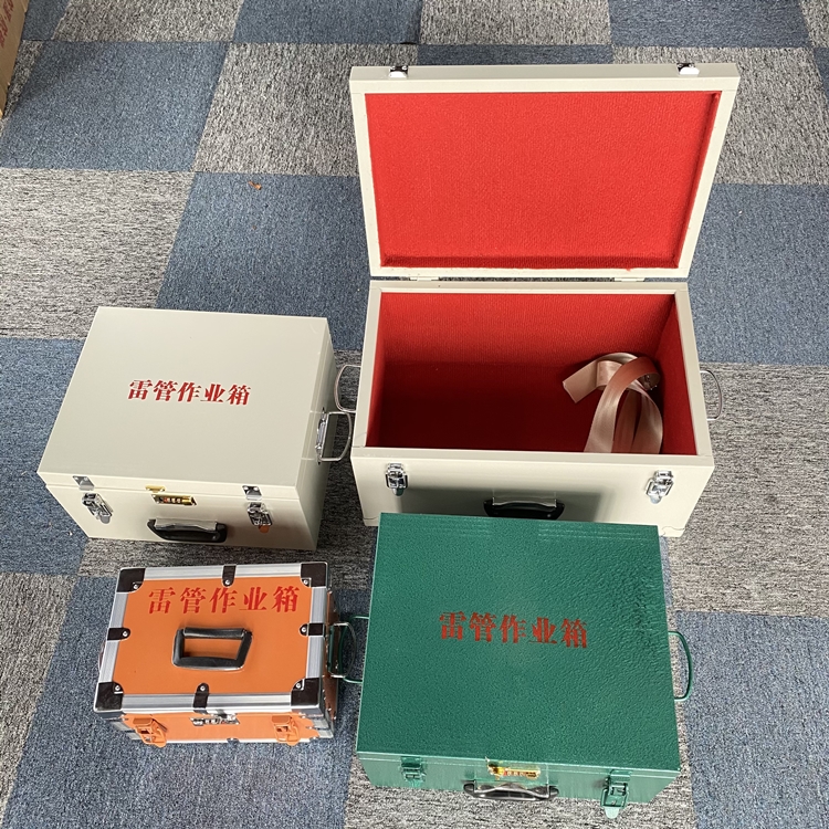 皂市镇爆破工程作业箱如何选择?玻璃钢与传统材质的全面对比